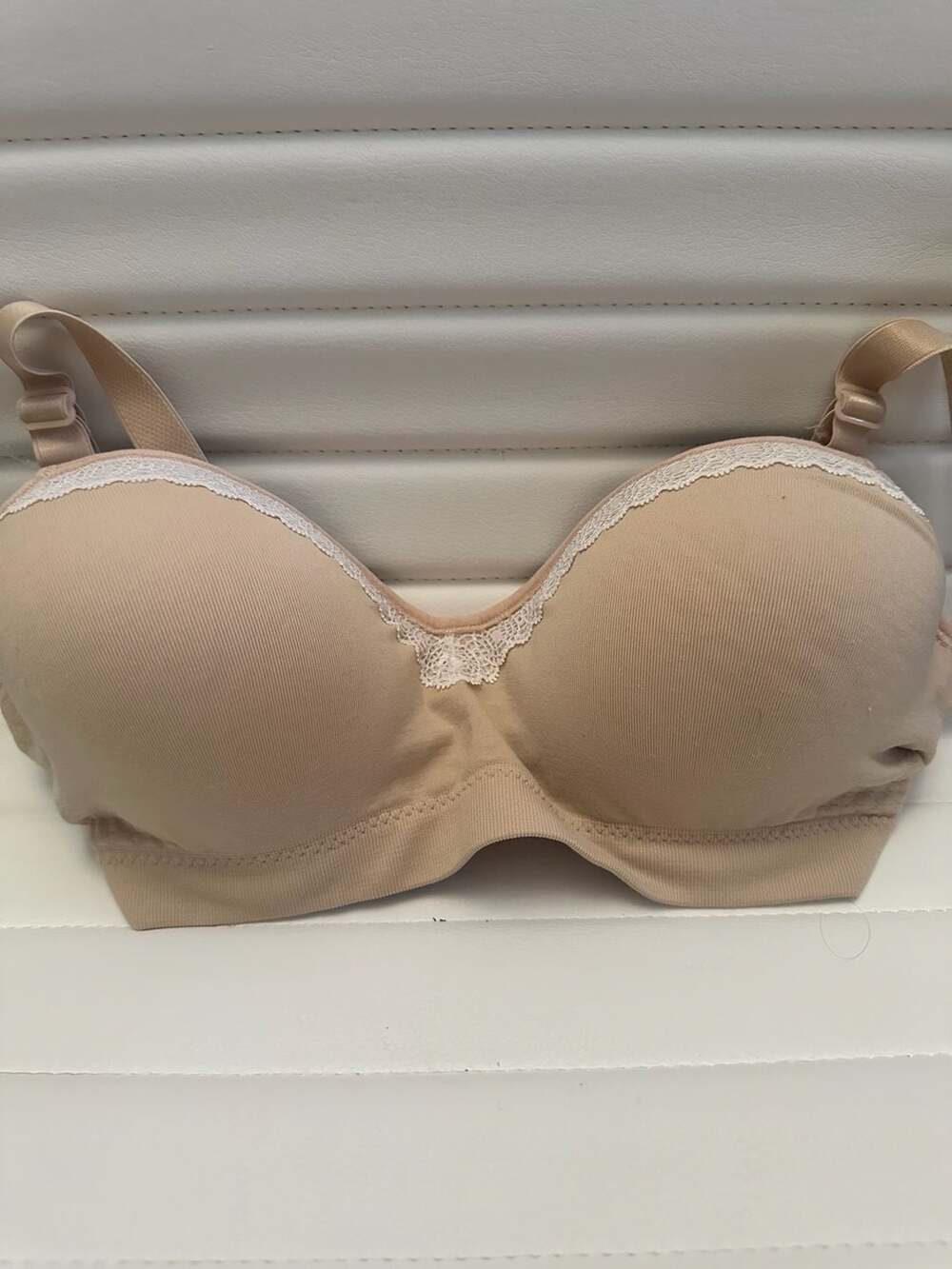 Hanes Ribbed Seamless Wireless Comfort Bra with Lace Trim